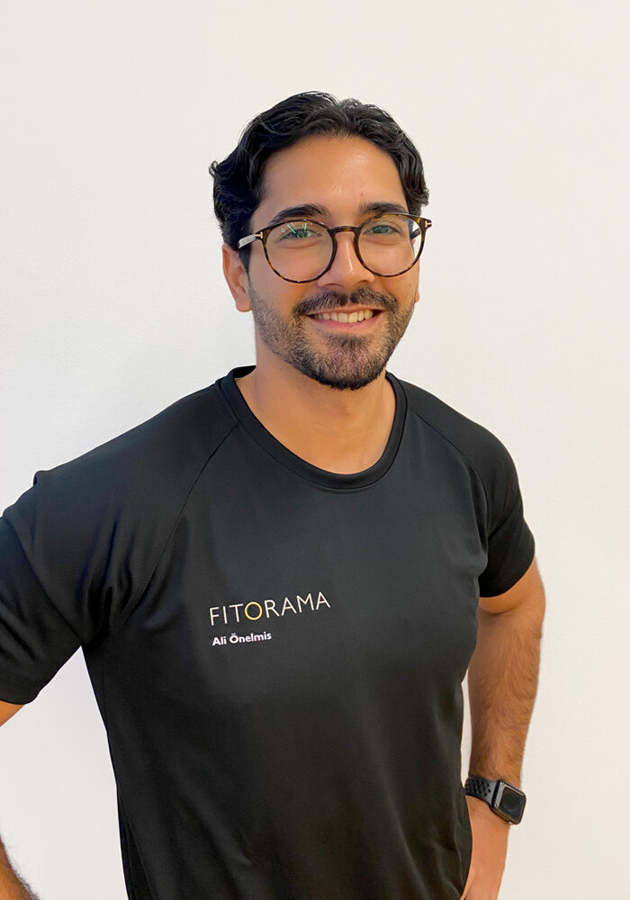 Portrait von Ali Önelmis, Fitness Trainer im Novartis Fitness Center in Basel